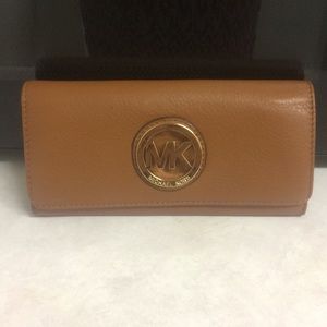 Michael Kors wallet